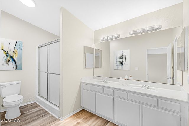 521 W Avenue J14, Lancaster, CA 93534