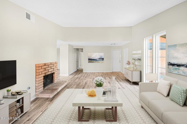 521 W Avenue J14, Lancaster, CA 93534