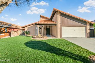 521 W Avenue J14, Lancaster, CA 93534