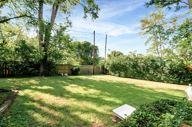 1820 Lombardy Ave, Nashville, TN 37215