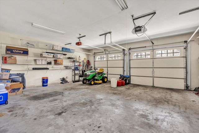 5832 Lakemont DR, Roanoke, VA 24018