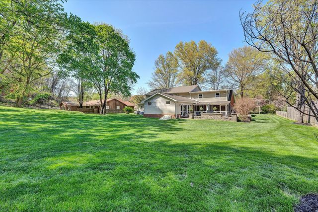 5832 Lakemont DR, Roanoke, VA 24018