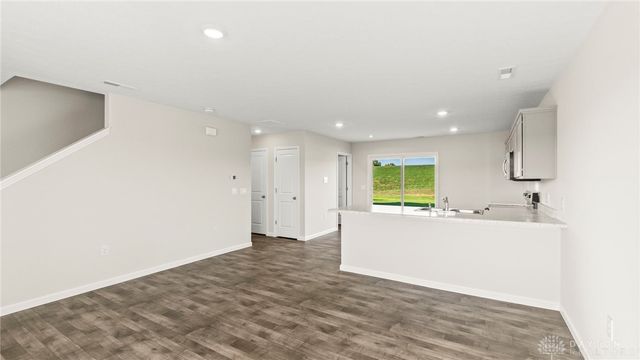 26 E Kentucky Avenue, Wilmington, OH 45177