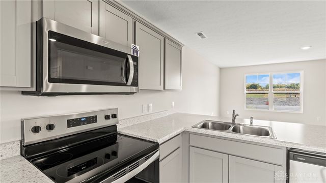 26 E Kentucky Avenue, Wilmington, OH 45177