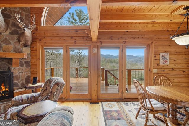 1399 Old Parker Place Road, Ellijay, GA 30536