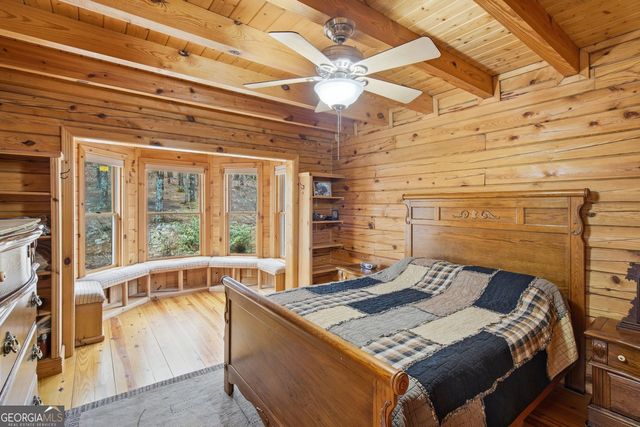 1399 Old Parker Place Road, Ellijay, GA 30536