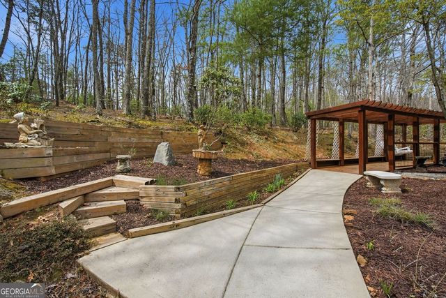 1399 Old Parker Place Road, Ellijay, GA 30536