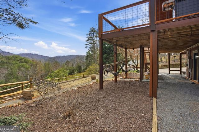 1399 Old Parker Place Road, Ellijay, GA 30536