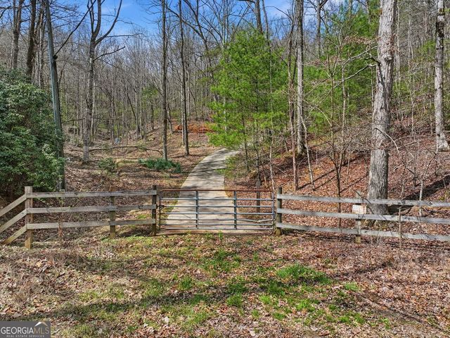 1399 Old Parker Place Road, Ellijay, GA 30536