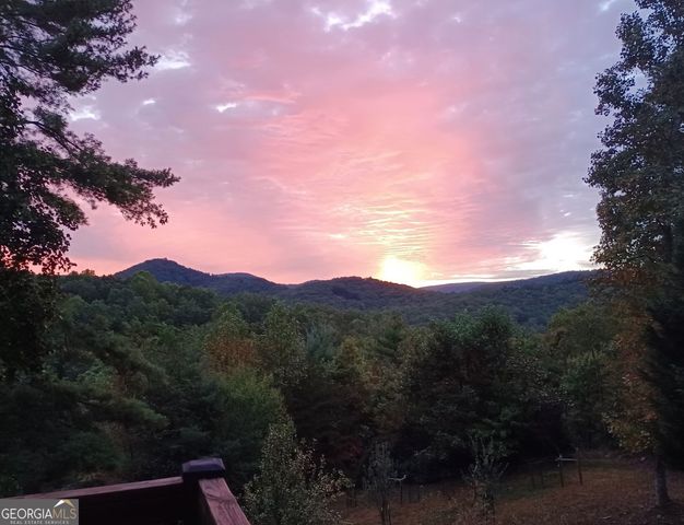 1399 Old Parker Place Road, Ellijay, GA 30536