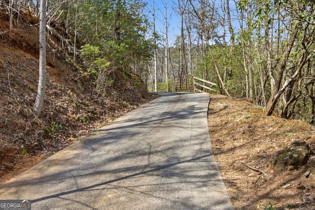 1399 Old Parker Place Road, Ellijay, GA 30536