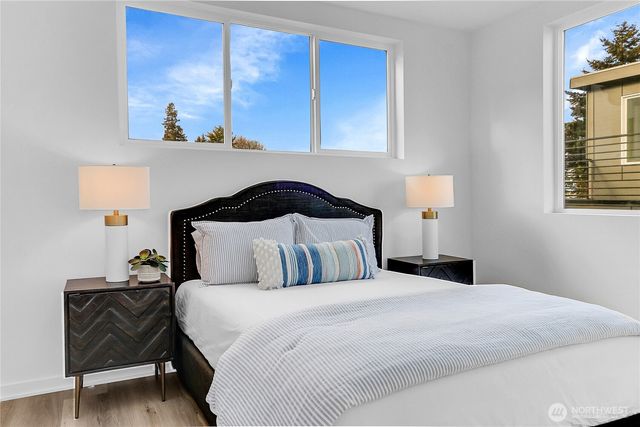 631 W Emerson Street, Seattle, WA 98119