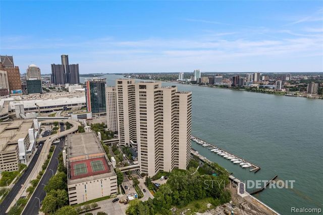 1001 W Jefferson Avenue 11B, Detroit, MI 48226