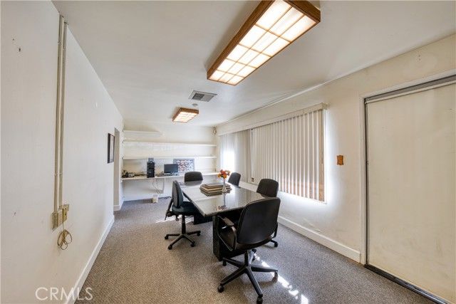 4643 W Rosecrans, Hawthorne, CA 90250