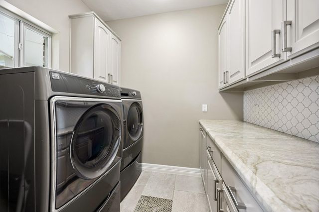 12007 Concho Bay Court, Houston, TX 77041
