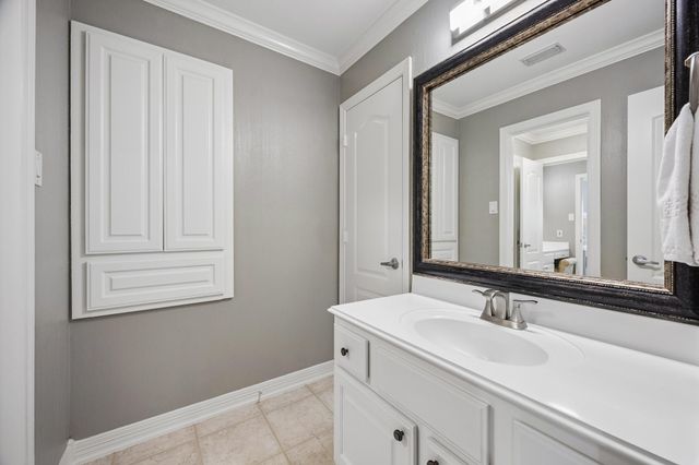12007 Concho Bay Court, Houston, TX 77041