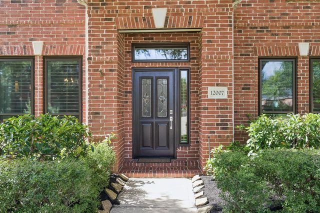 12007 Concho Bay Court, Houston, TX 77041