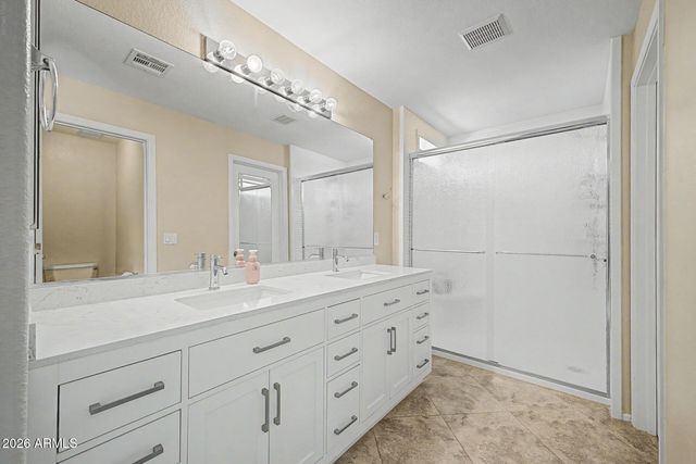 3841 S LAUREL Way, Chandler, AZ 85286