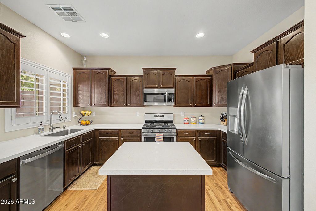 3841 S LAUREL Way, Chandler, AZ 85286 — photo 5