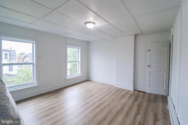 1632 DERRY ST, Harrisburg, PA 17104