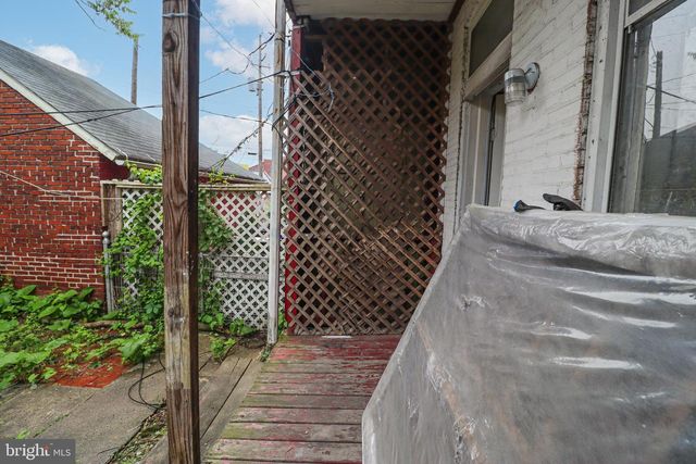 1632 DERRY ST, Harrisburg, PA 17104
