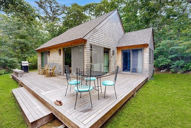 46 Tiercel Lane, Chilmark, MA 02535