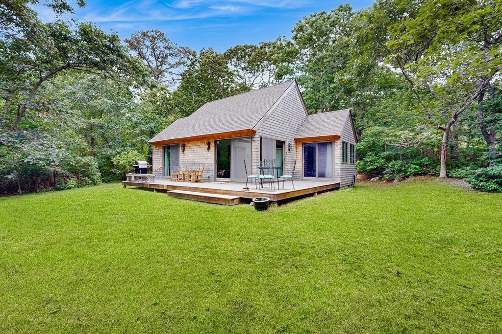 46 Tiercel Lane, Chilmark, MA 02535