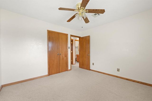 9000 W Simpson Road, Edmond, OK 73025