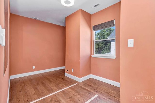 3507 Cardiff Avenue, Cincinnati, OH 45209