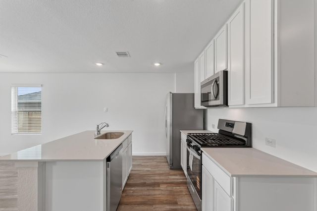 40818 Hawthorne Glades Street, Magnolia, TX 77354