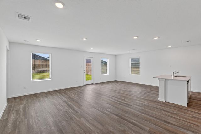 40818 Hawthorne Glades Street, Magnolia, TX 77354