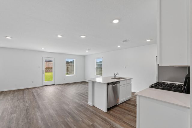 40818 Hawthorne Glades Street, Magnolia, TX 77354