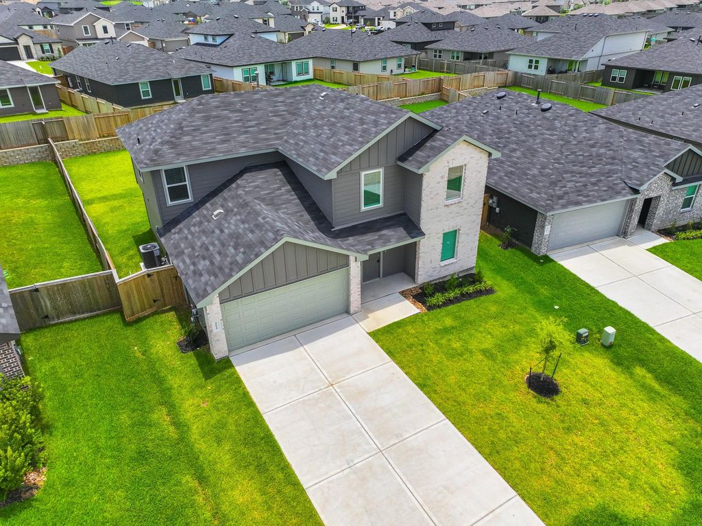 40818 Hawthorne Glades Street, Magnolia, TX 77354