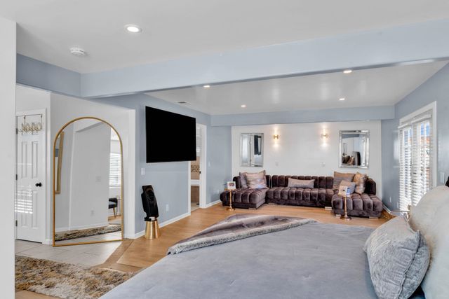 2468 Maxwell Ave, Oakland, CA 94601