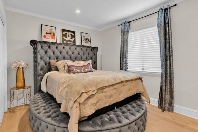 2468 Maxwell Ave, Oakland, CA 94601