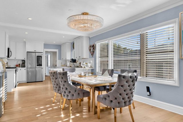 2468 Maxwell Ave, Oakland, CA 94601