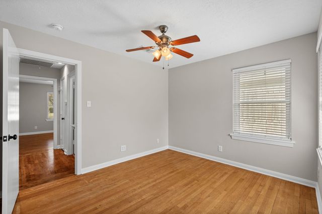 2007 Wakefield Drive, Houston, TX 77018