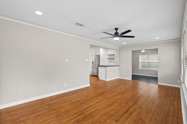 2007 Wakefield Drive, Houston, TX 77018