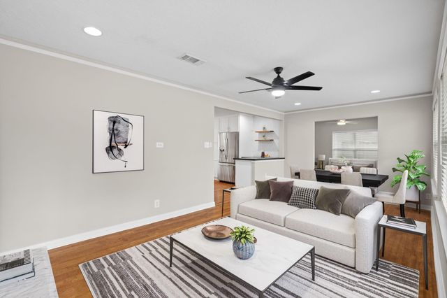 2007 Wakefield Drive, Houston, TX 77018