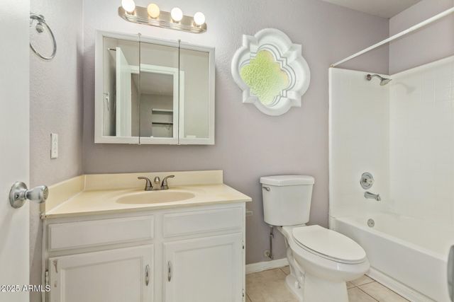 5136 E EVERGREEN Street 1117, Mesa, AZ 85205