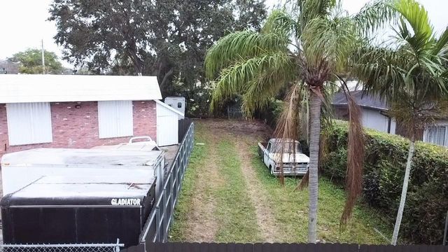 11580 NE 2ND AVENUE, Miami, FL 33161