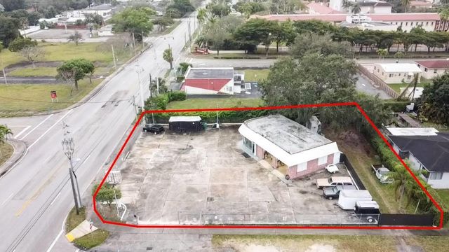 11580 NE 2ND AVENUE, Miami, FL 33161