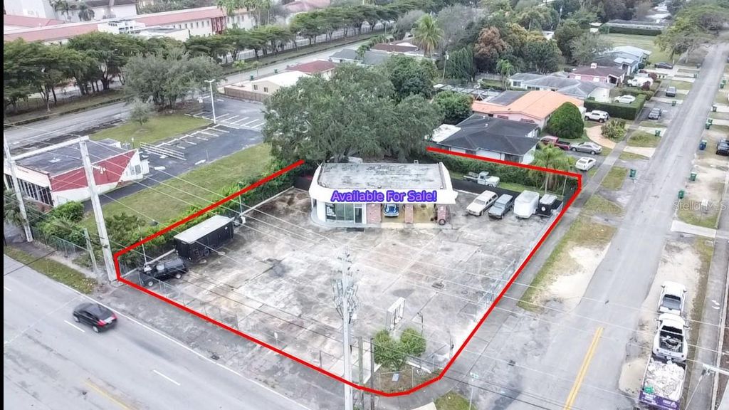 11580 NE 2ND AVENUE, Miami, FL 33161