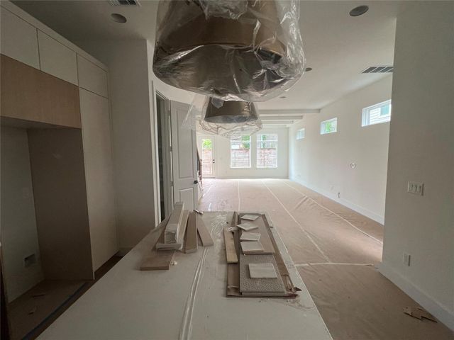 5339 A Larkin Street, Houston, TX 77007