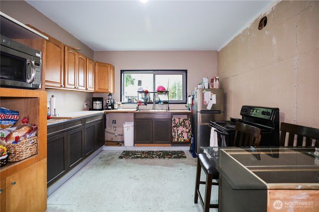 618 W King Street, Aberdeen, WA 98520