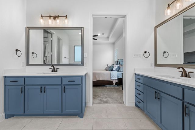 341 Oak Meadow Lane, Weatherford, TX 76085