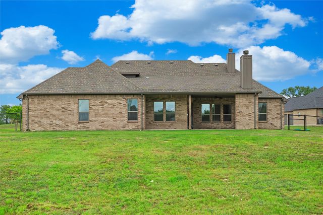 341 Oak Meadow Lane, Weatherford, TX 76085
