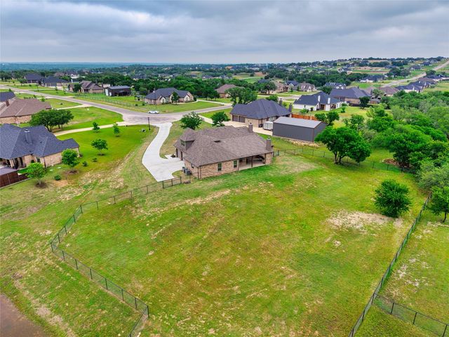 341 Oak Meadow Lane, Weatherford, TX 76085