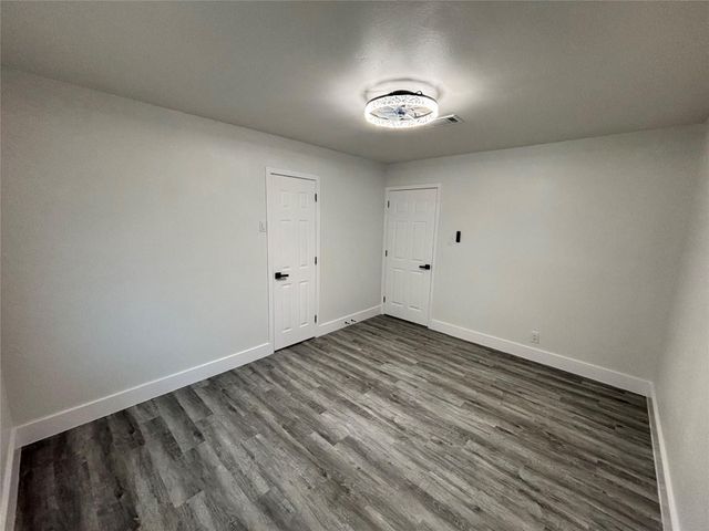 6510 Ashton Street, Houston, TX 77091