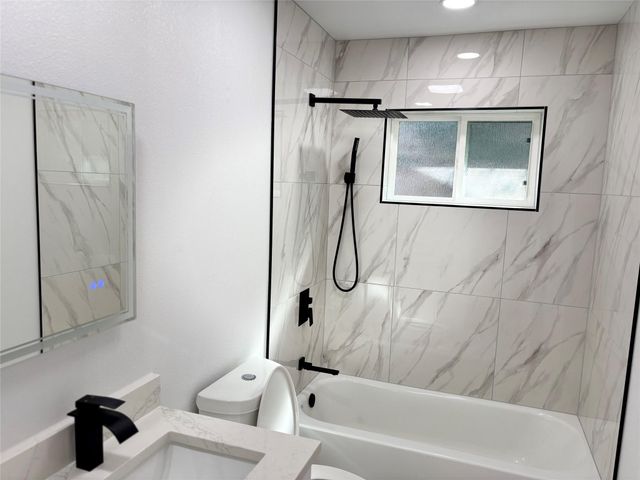 6510 Ashton Street, Houston, TX 77091